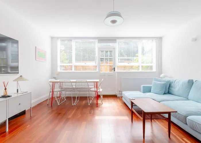 Unique 3Bd Flat In Hoxton With Private Garden