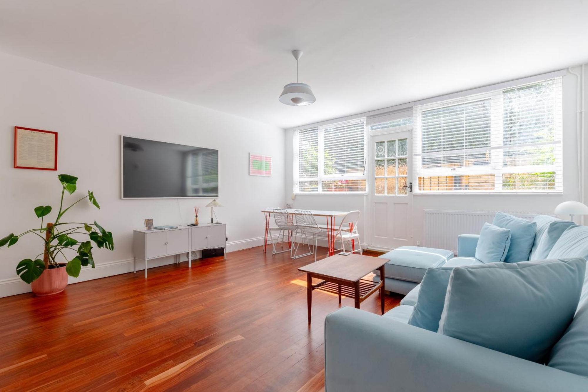 Appartamento Unique 3bd Flat In Hoxton With Private Garden Londra
