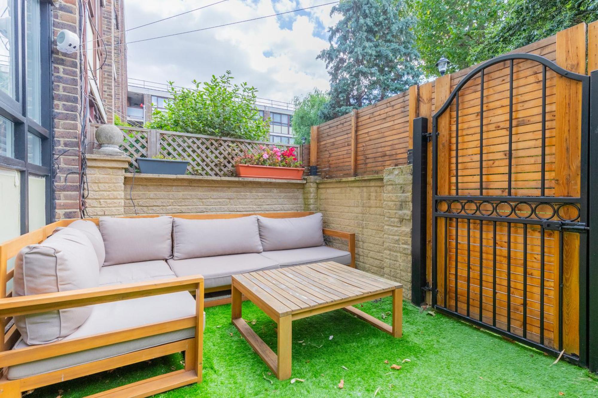 Unique 3bd Flat In Hoxton With Private Garden Appartamento