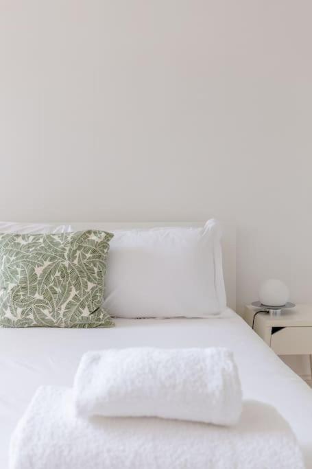 Unique 3bd Flat In Hoxton With Private Garden * Londra