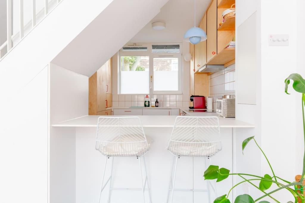 Unique 3bd Flat In Hoxton With Private Garden Londra