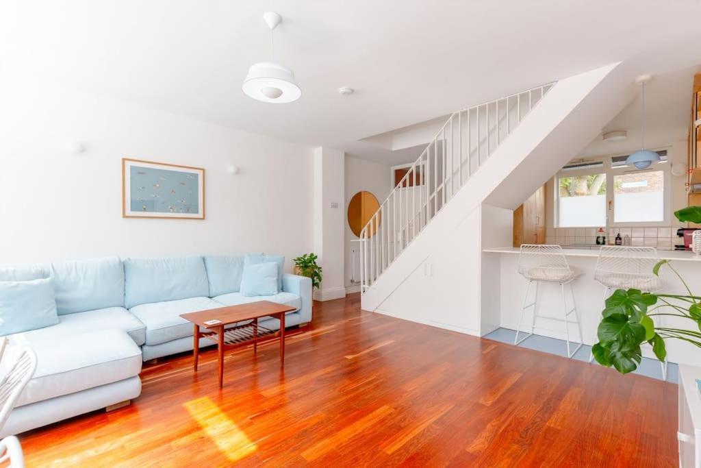 Unique 3bd Flat In Hoxton With Private Garden Appartamento Londra